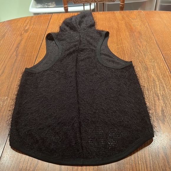 Denis Gagnon Black Sheer Eyelash High-low Hooded Sleeveless Sweater Size S - Picture 8 of 9